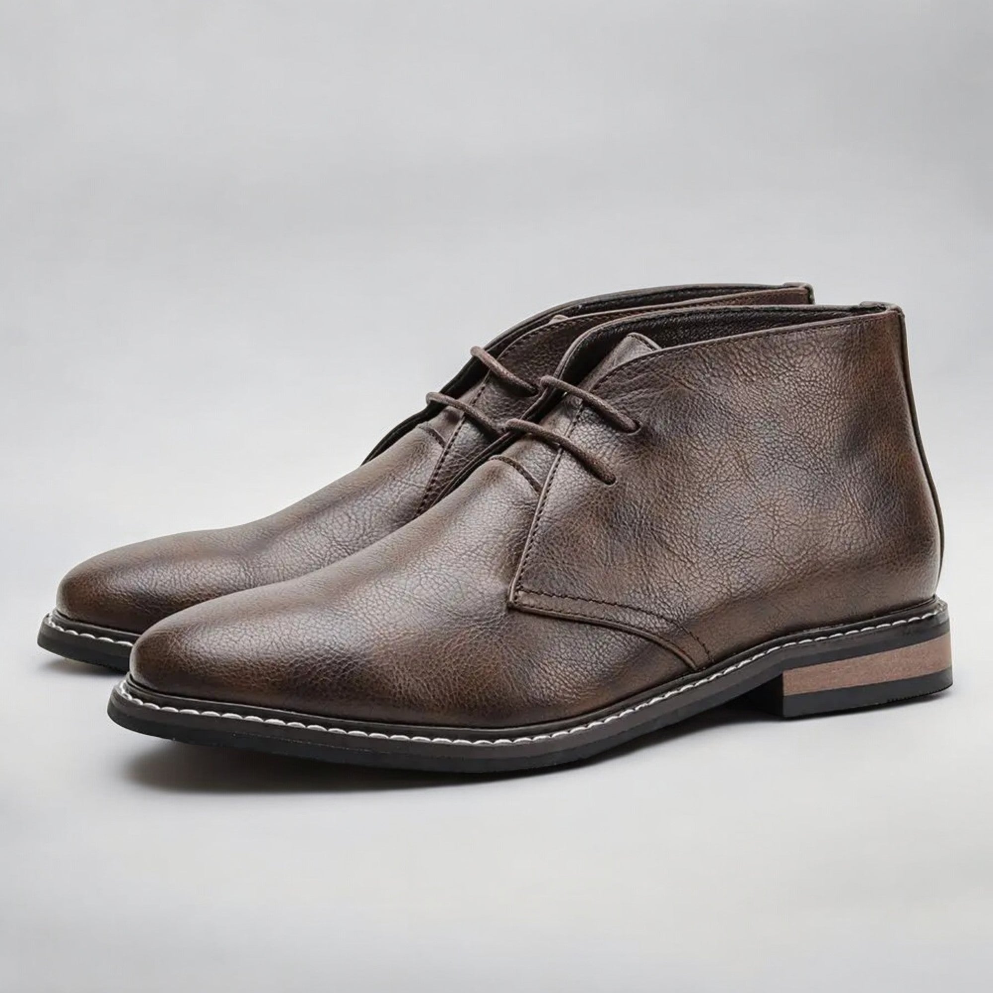 Marek – Botas Chukka de Couro