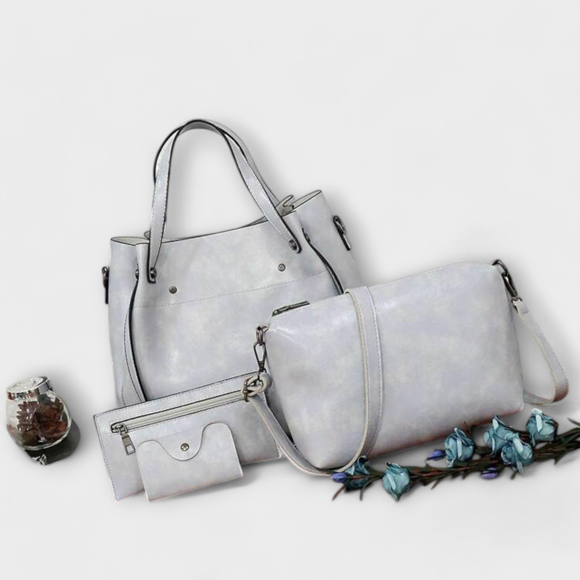 Cécile. - Bolsa vintage de 4 peças