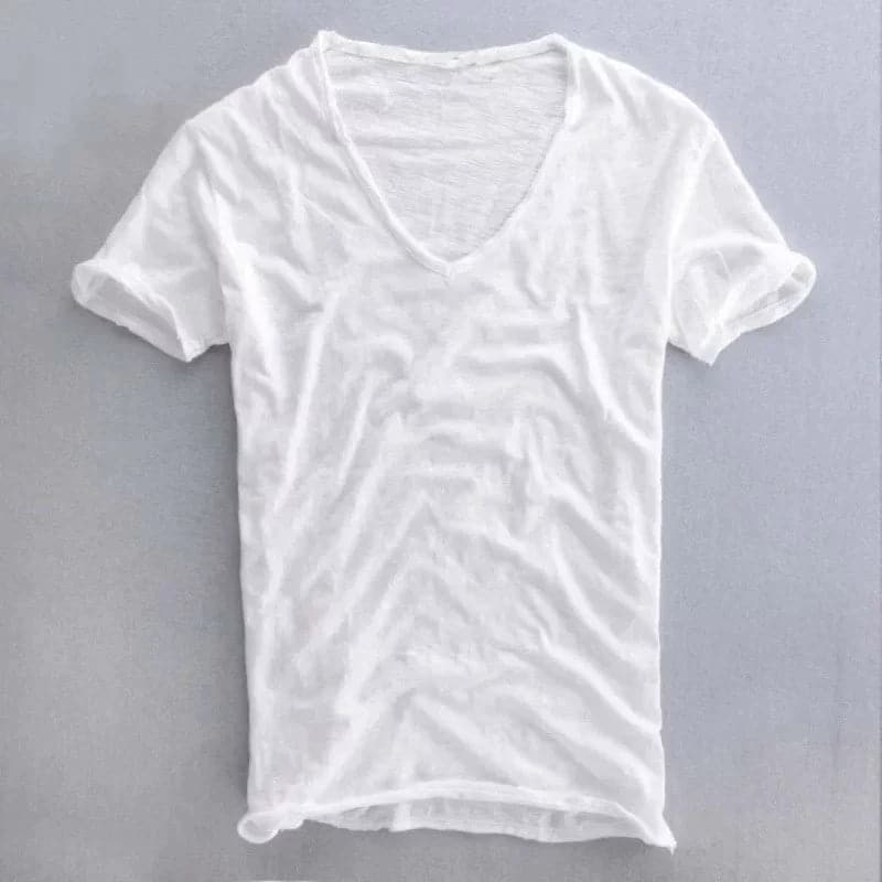 Tomáš – Camiseta Masculina com Decote em V