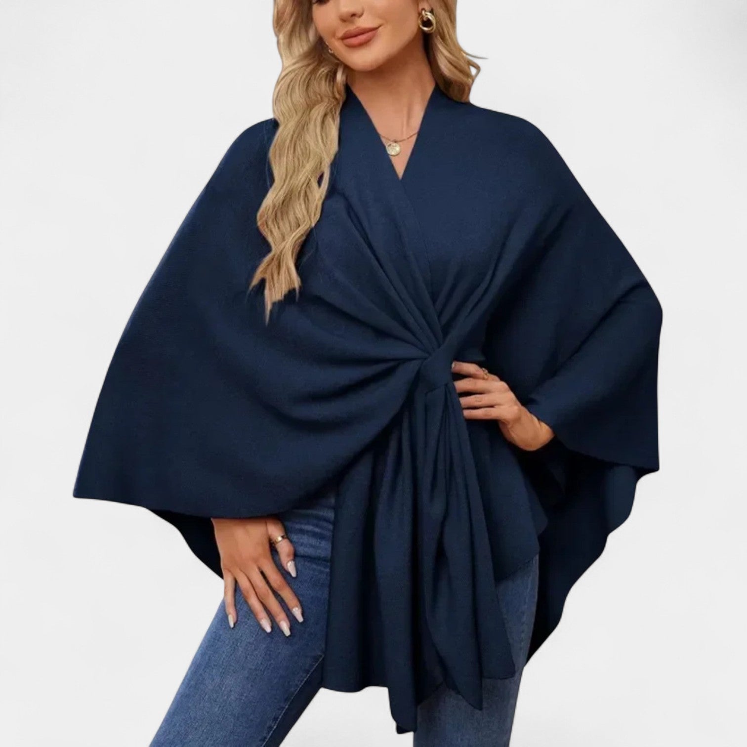 Daniela – Poncho elegante e fluido com nó