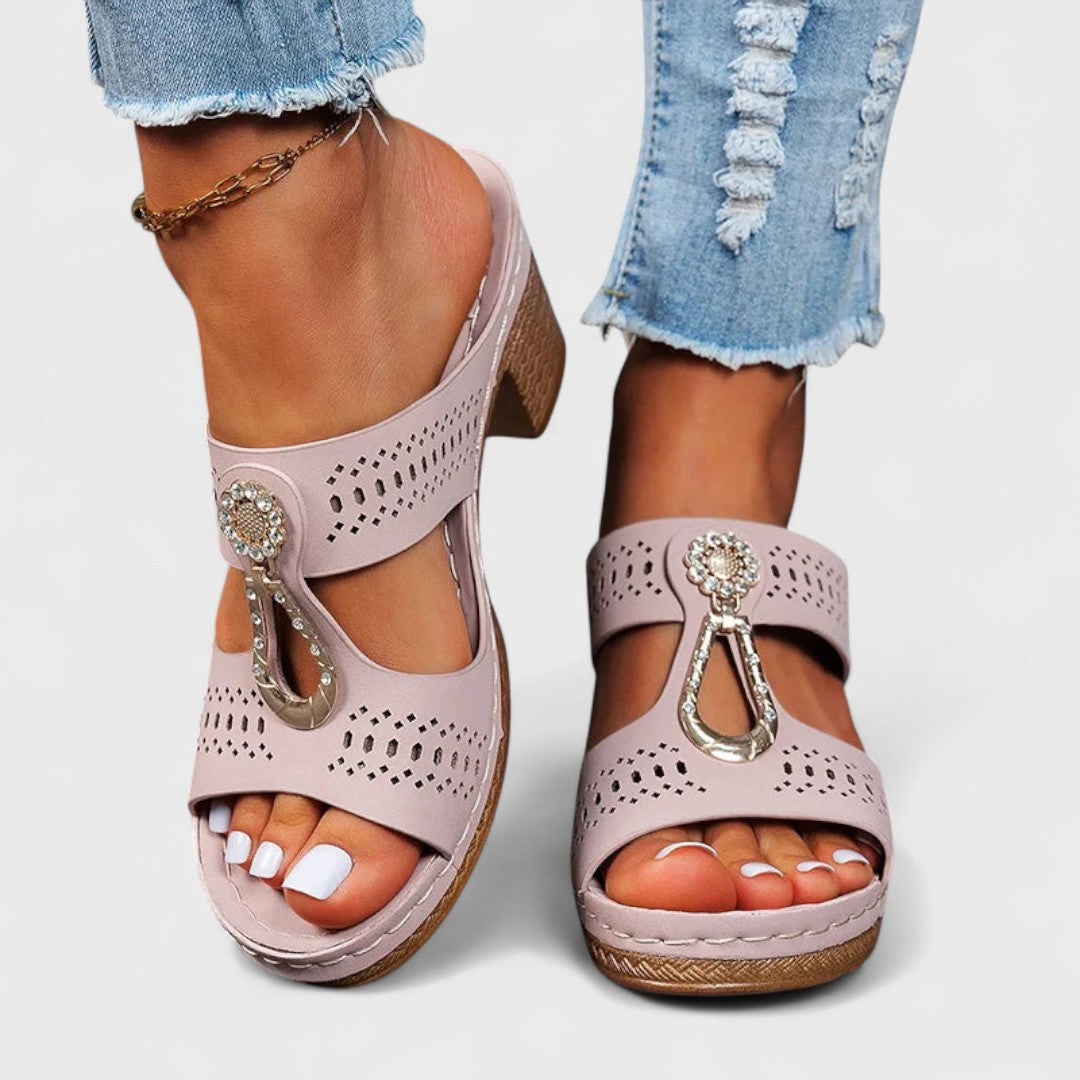 Vlasta - Sandálias Ortopédicas Elegantes e Confortáveis