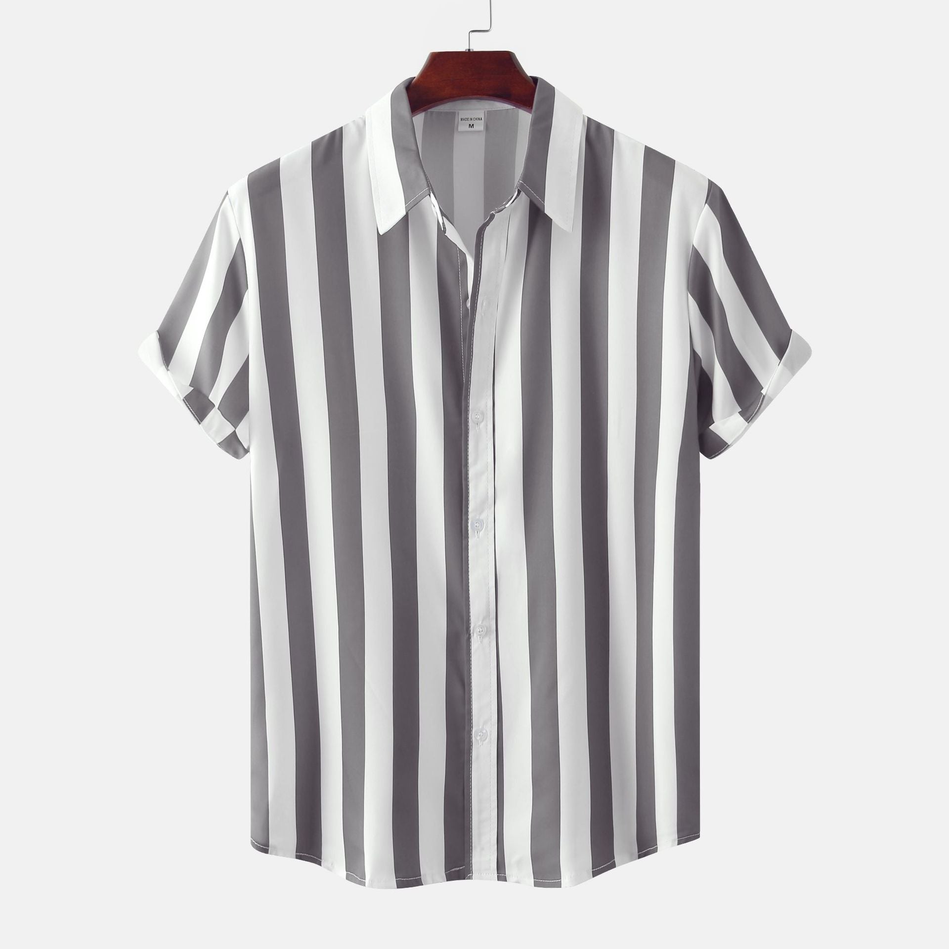 Tomáš – Camisa Masculina com Riscas Verticais