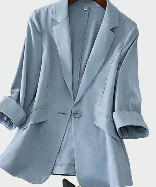 Adriana - Blazer com corte moderno