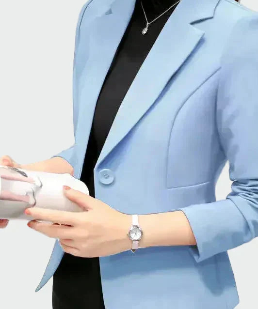 Leontýna - Blazer com corte ideal