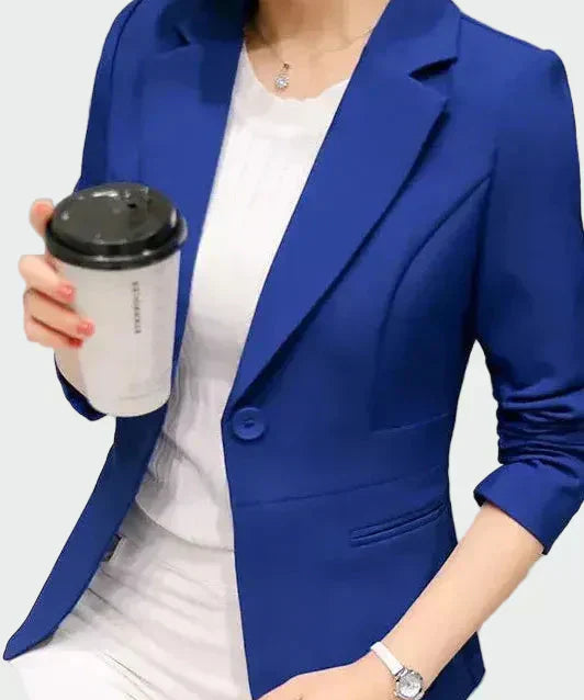 Leontýna - Blazer com corte ideal