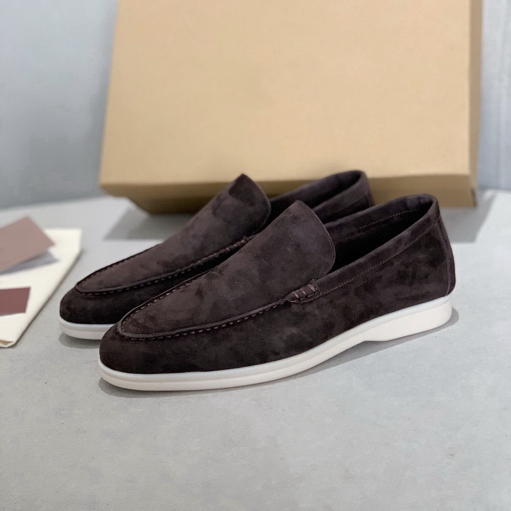 Tomáš – Elegantes Slip-On de Camurça para Homem