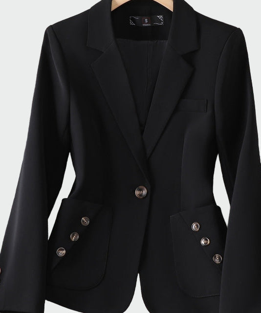 Beáta - Blazer com um corte encantador