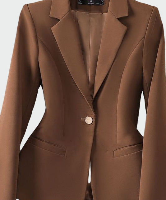 Emily - Blazer em corte moderno e elegante