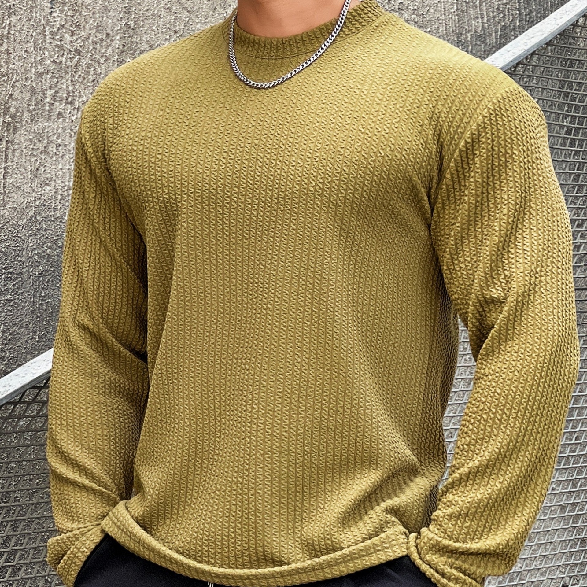 Tomáš – Sweater Masculino com Decote Redondo